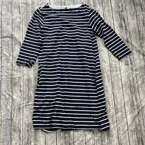 Uniqlo navy blue stripped dress with pockets 3/4 sleeves size 12